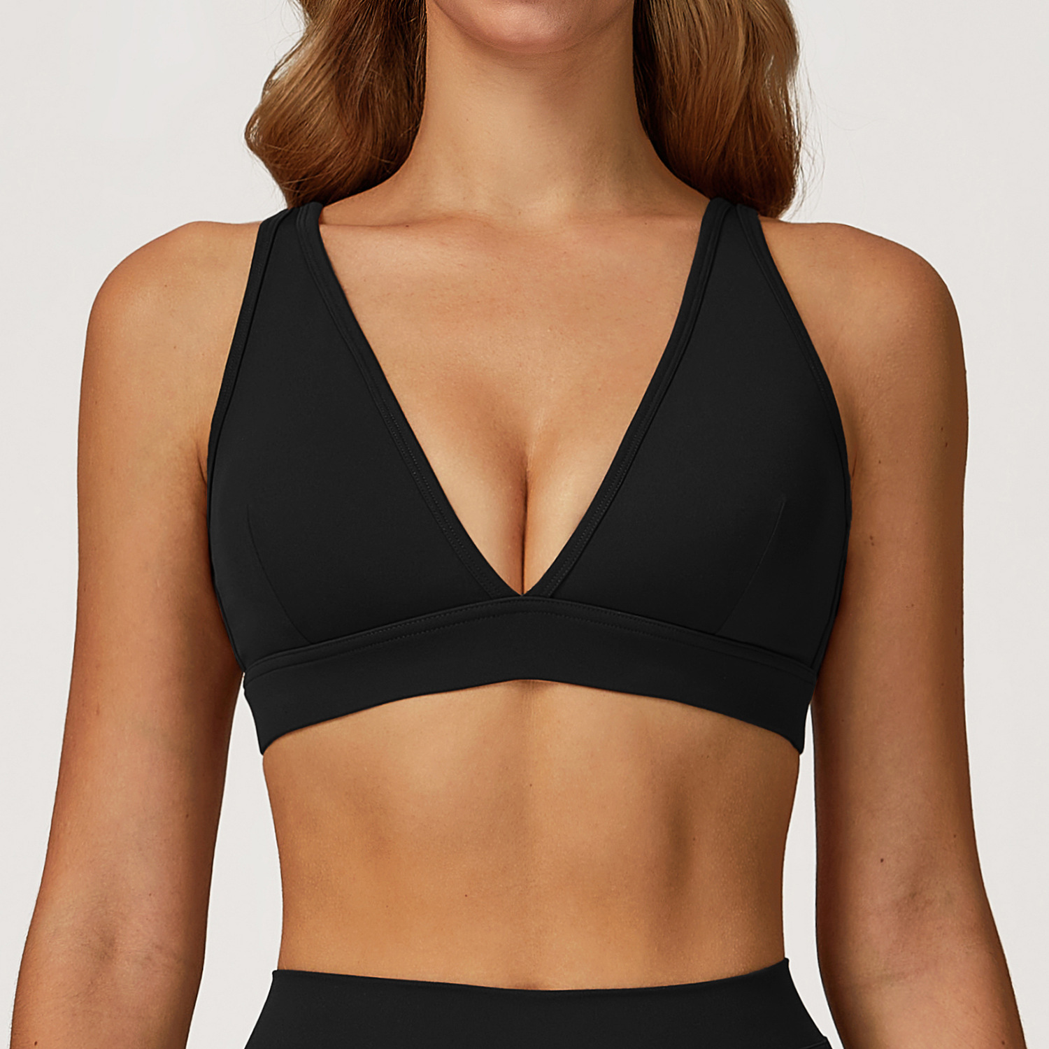 セクシーなスポーツブラジムトップ女性服背中の開いたヨガブラ通 - Quick Dry Underwear のレビューと価格