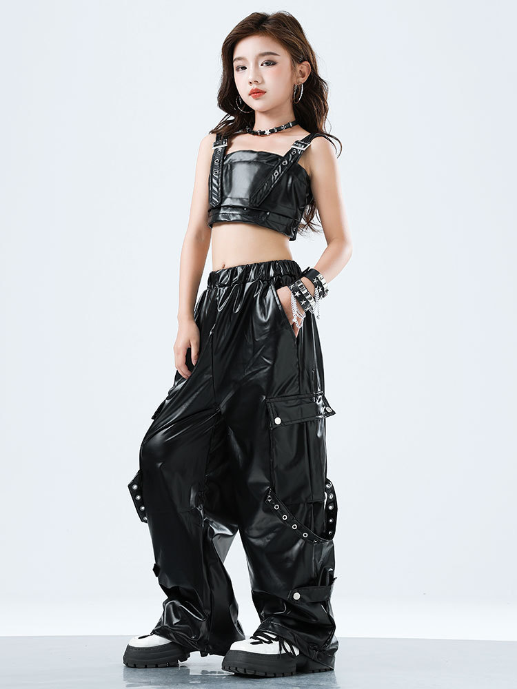 子供用KPOPヒップホップ服、黒のフェイクレザークロップタン - Suspender Tank Top のレビューと価格